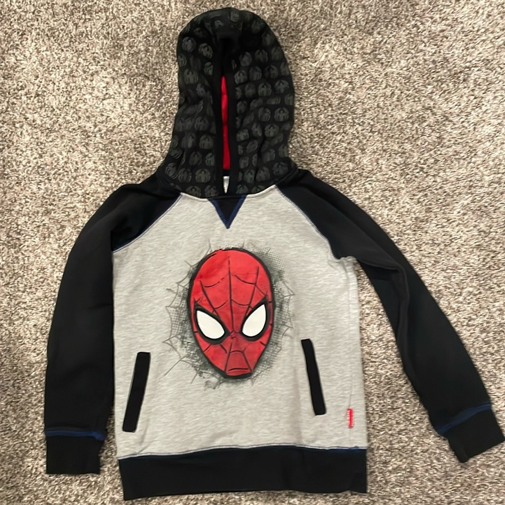 Kids Marvel Spiderman Hoodie.  Size 7